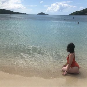 Meet your Posher, Melanie